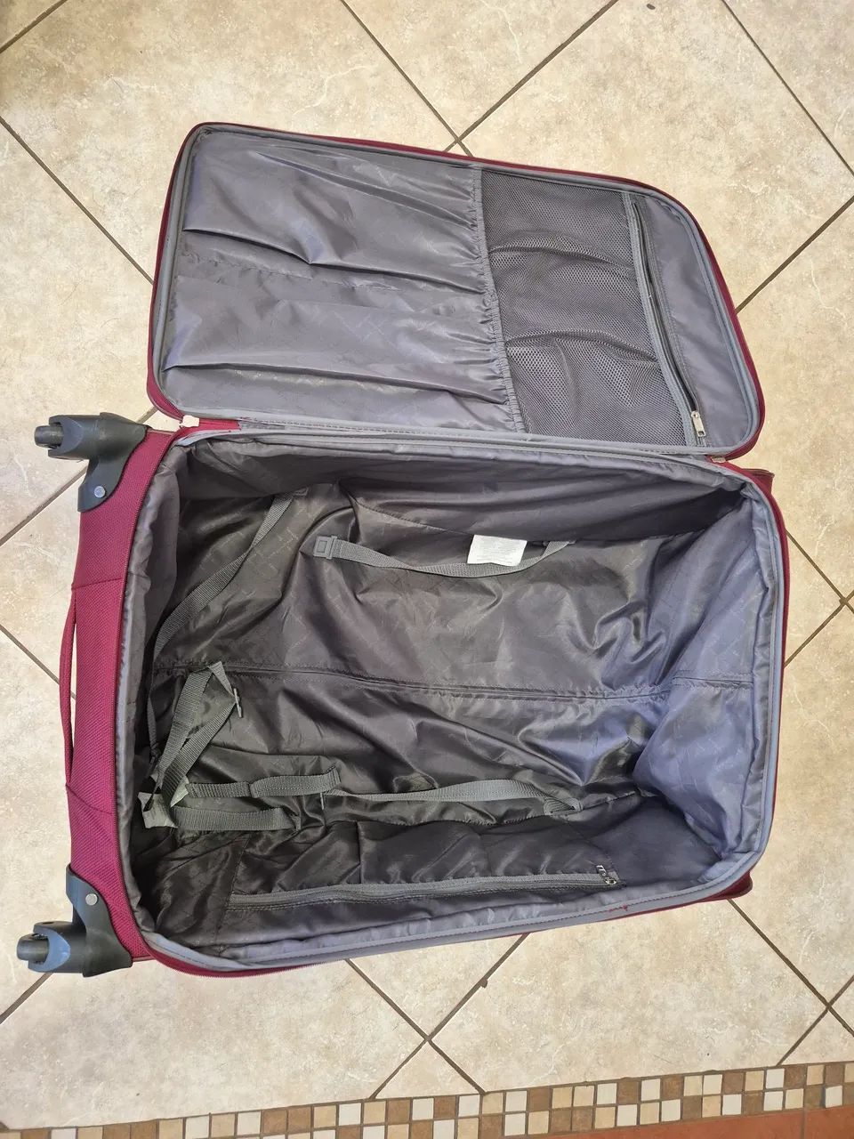 Mala viagem 32kg vermelha - Foto 2