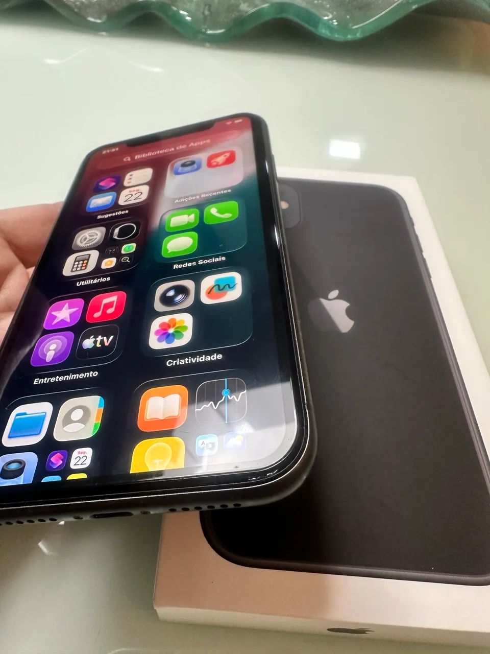 IPhone 11 256G preto  - Foto 4
