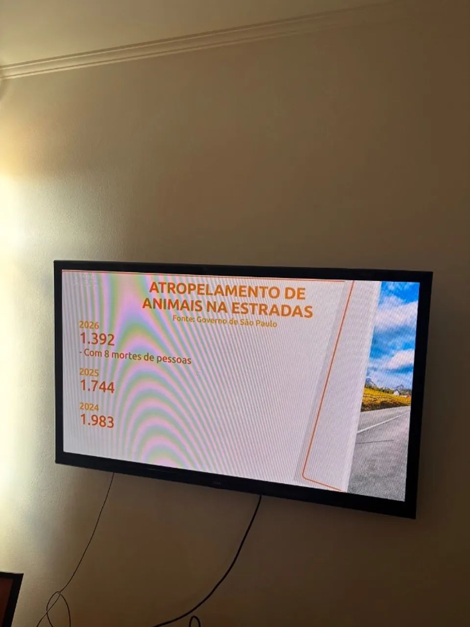 TV LG 50 Polegadas com Defeito na Tela - Para Conserto - Foto 2