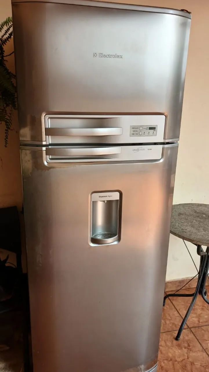 Geladeira Electrolux 462 litros 