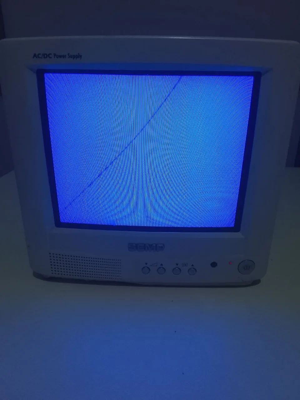 Tv Semp 10 acdc 