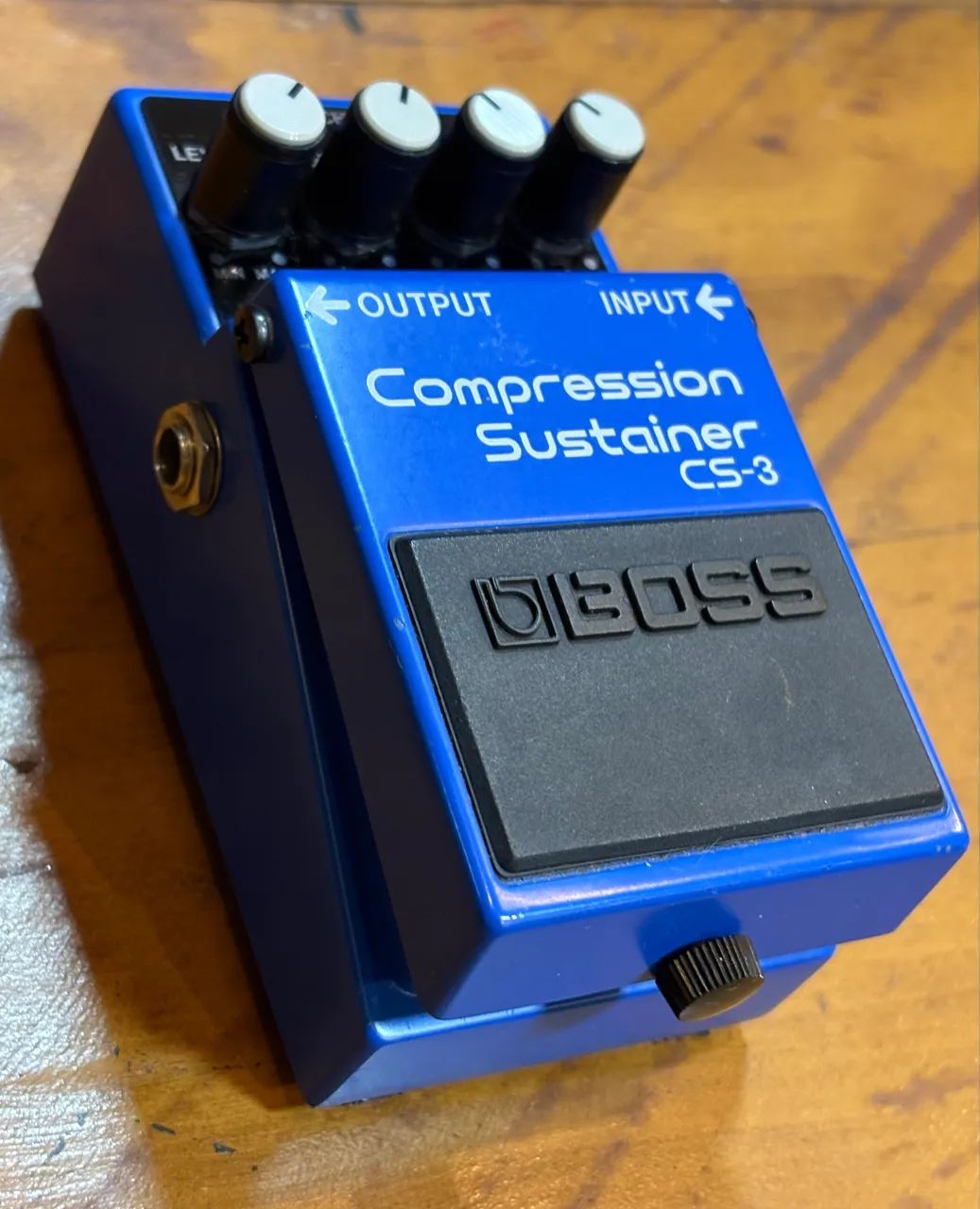Pedal de guitarra Boss Compressor CS-3 - Foto 2