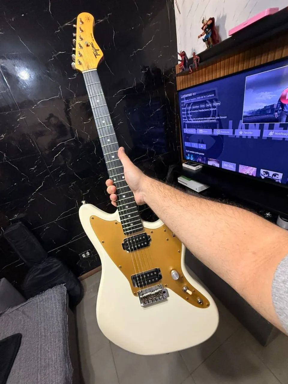 Tagima TW61 JAZZMASTER COM UPGRADES  - Foto 2