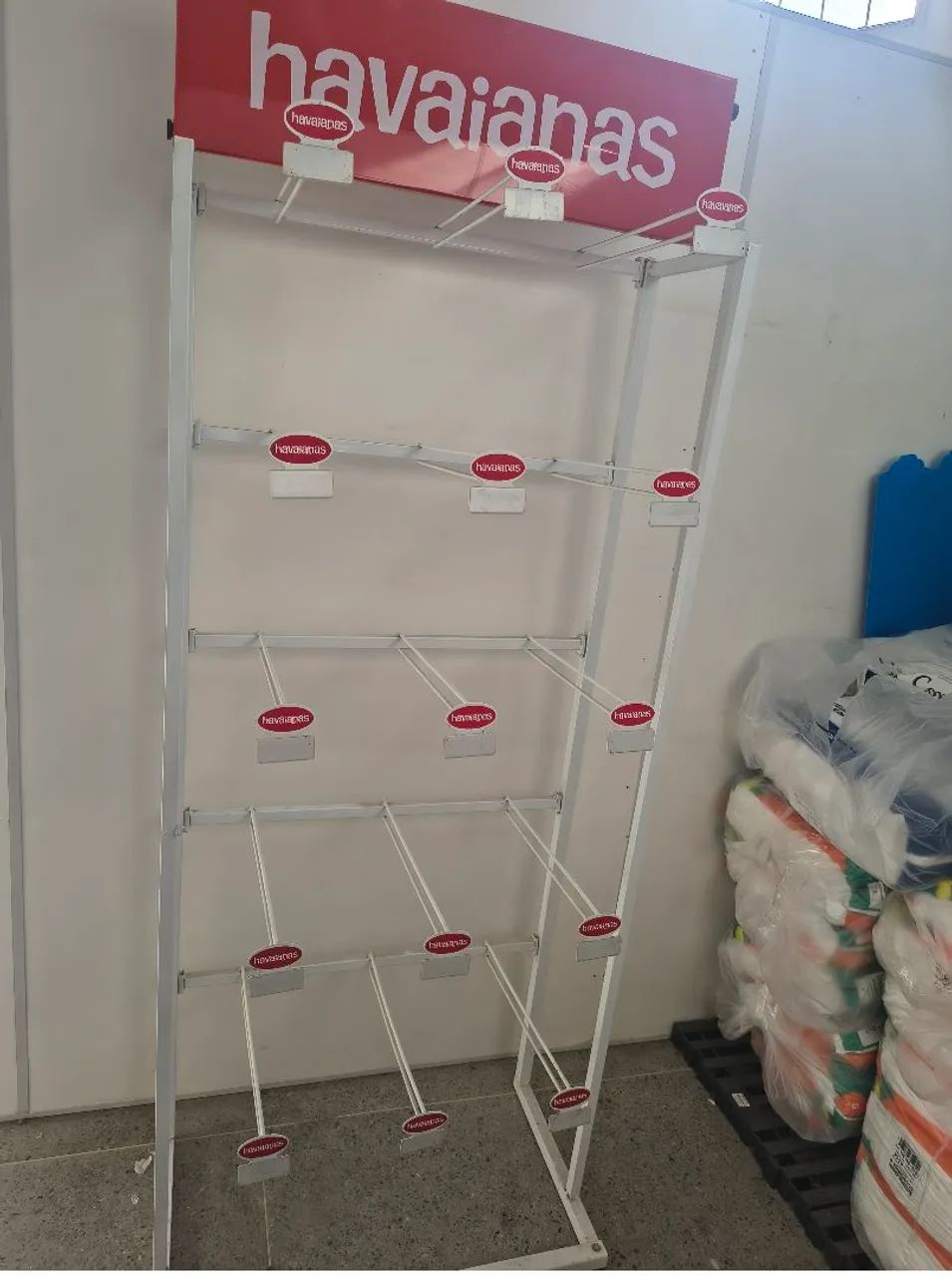Expositor de havaianas  - Foto 2
