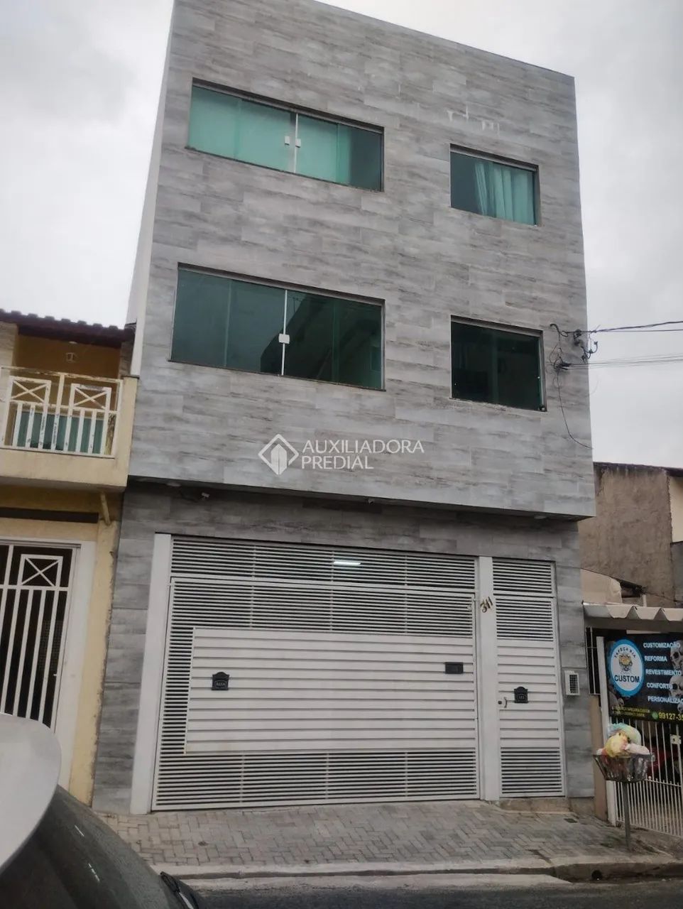 Prédio Inteiro no Sacadura Cabral | Próximo à Faculdade de Medicina e Anchieta
