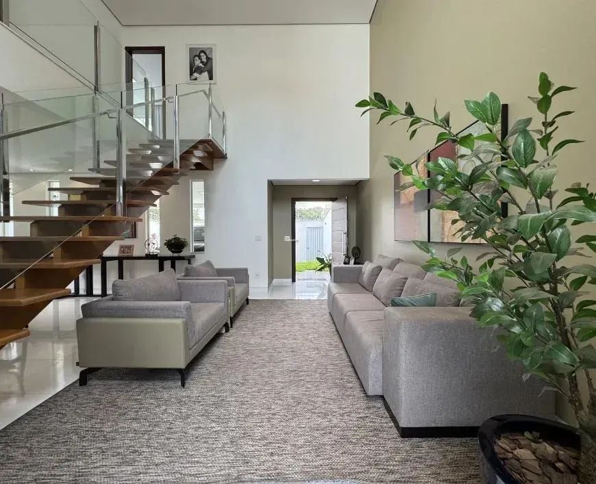 EXCELENTE CASA NO BAIRRO TREVO COM QUATRO QUARTOS - Foto 4