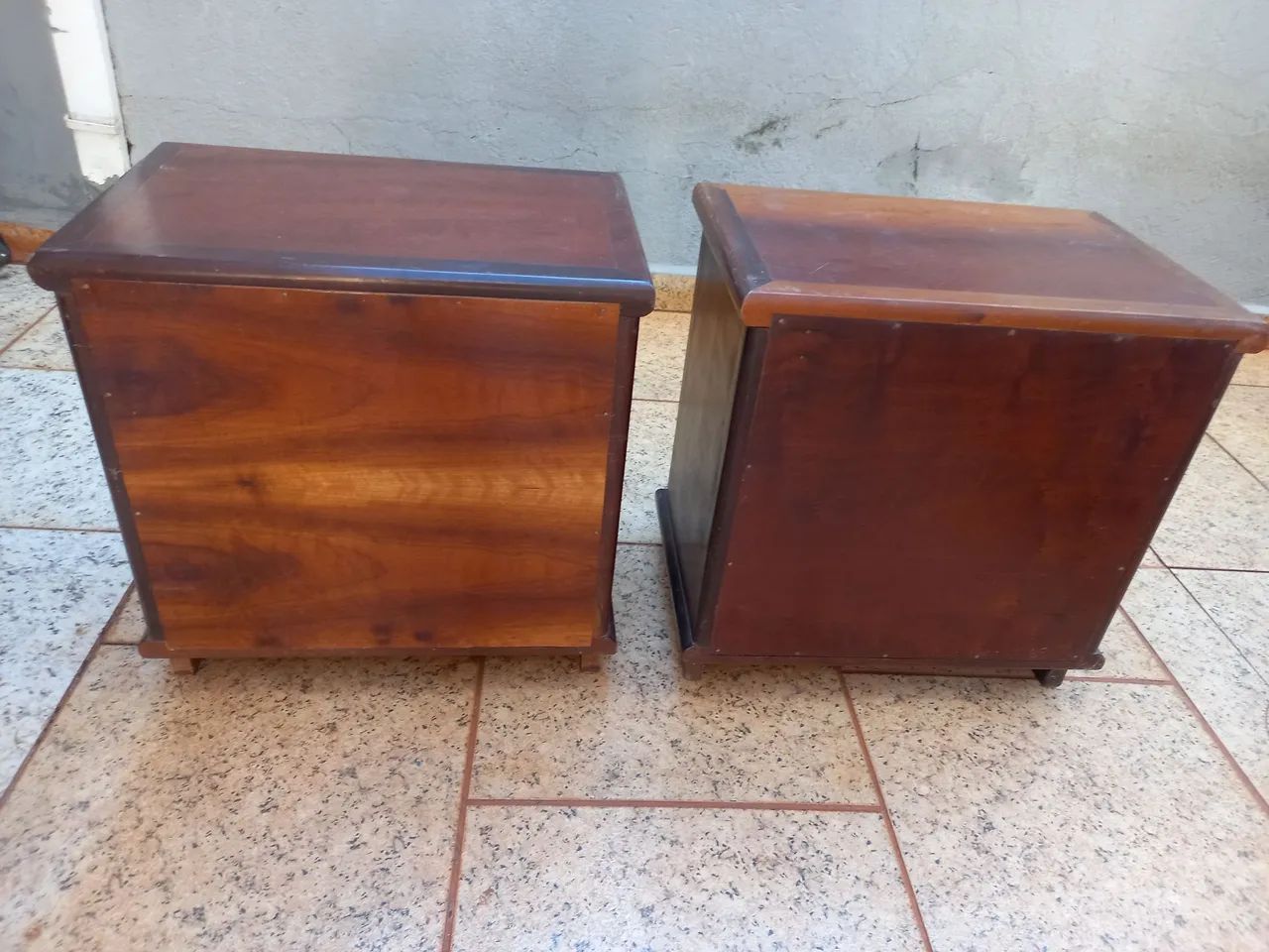 Mesa de cabeceira  em madeira - Foto 3