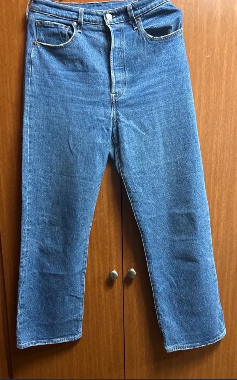 Calça Levis tamanho 44  - Foto 3