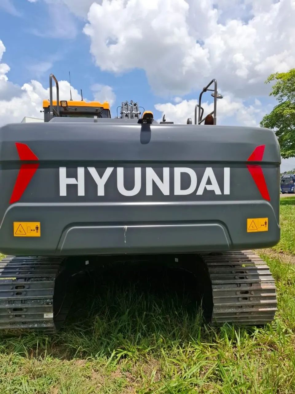 Hyundai Hx220L (Zero) - Foto 4