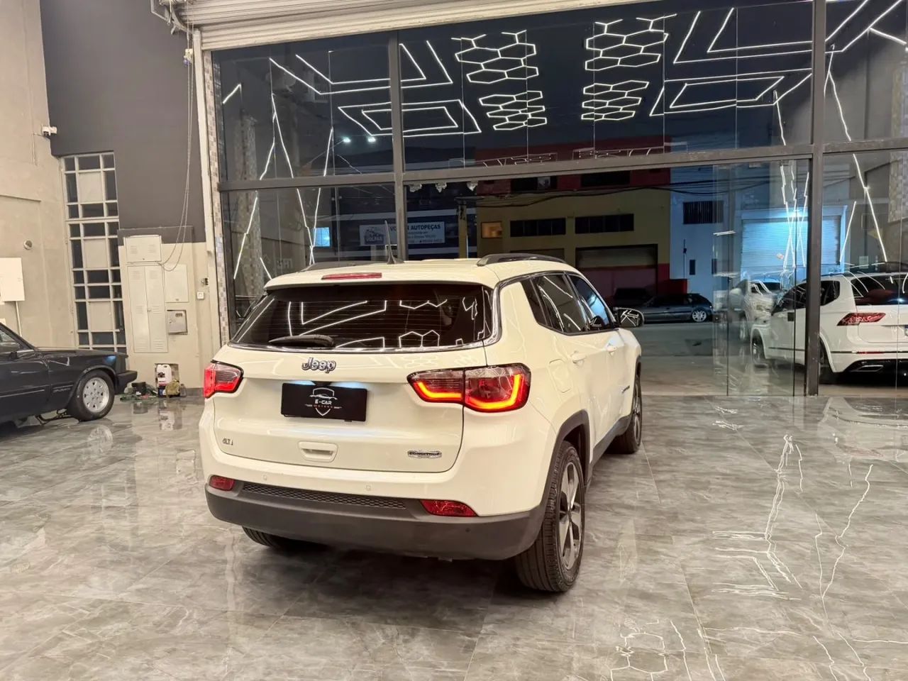 Jeep Compass Longitude 2.0 4X2 Flex 16V Aut. 2018 - Foto 3