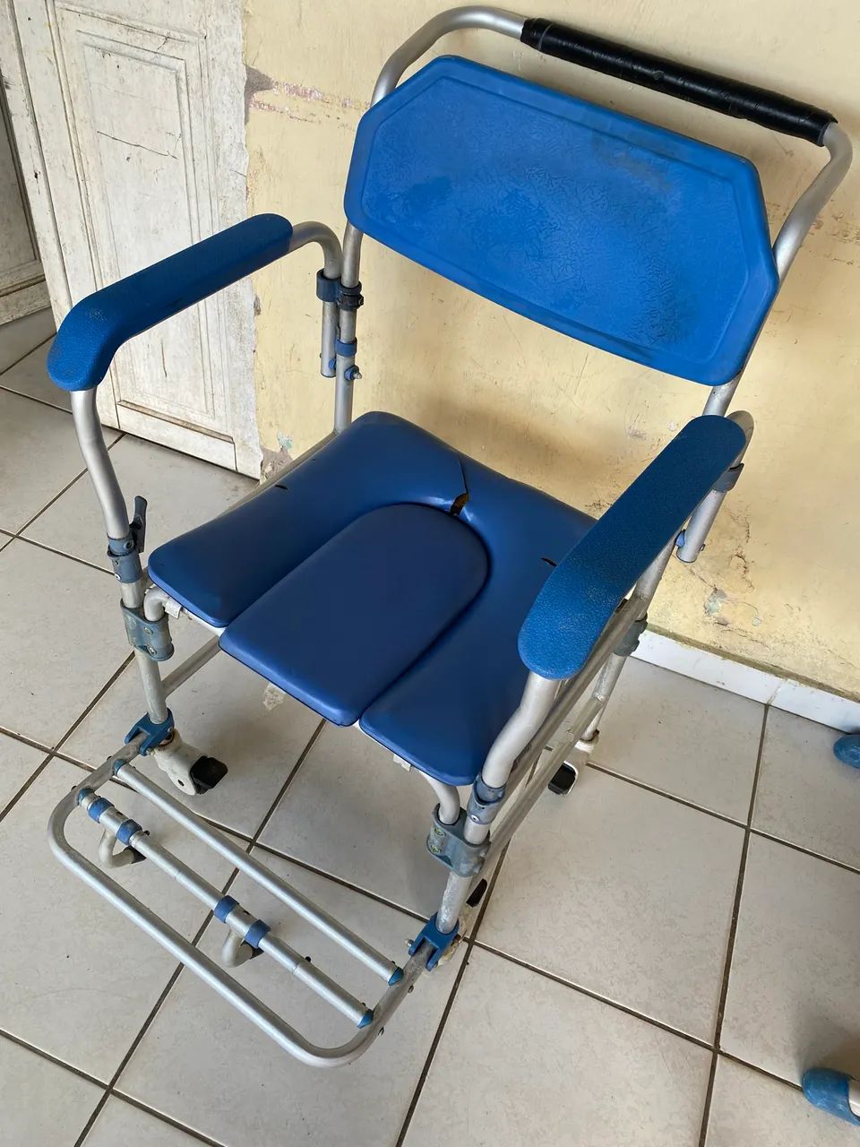 Cadeira de Banho larga