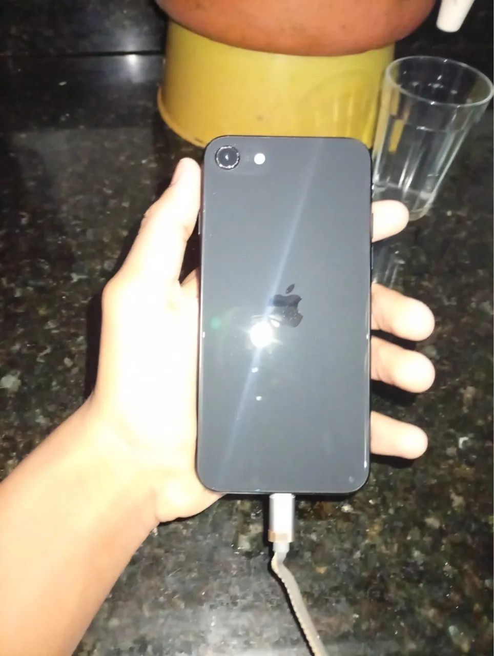 Iphone Se 2 geração  - Foto 2