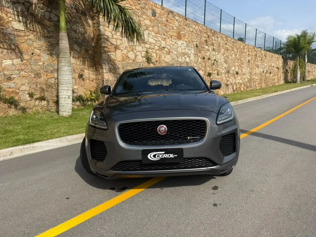Jaguar E-Pace 2.0 AWD 249cv Aut. 2019 - Foto 2