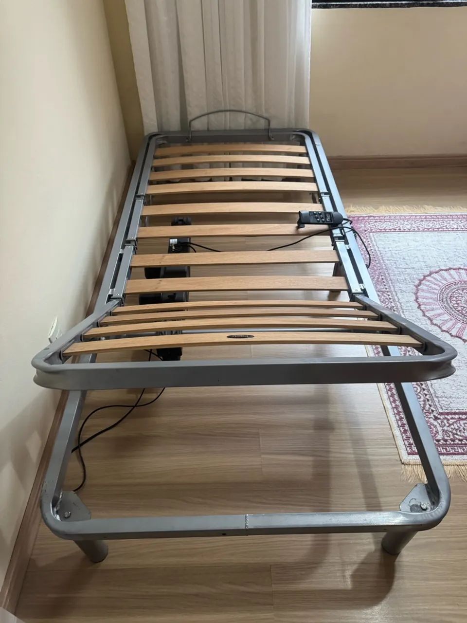 Cama hospitalar 3 movimentos  - Foto 4
