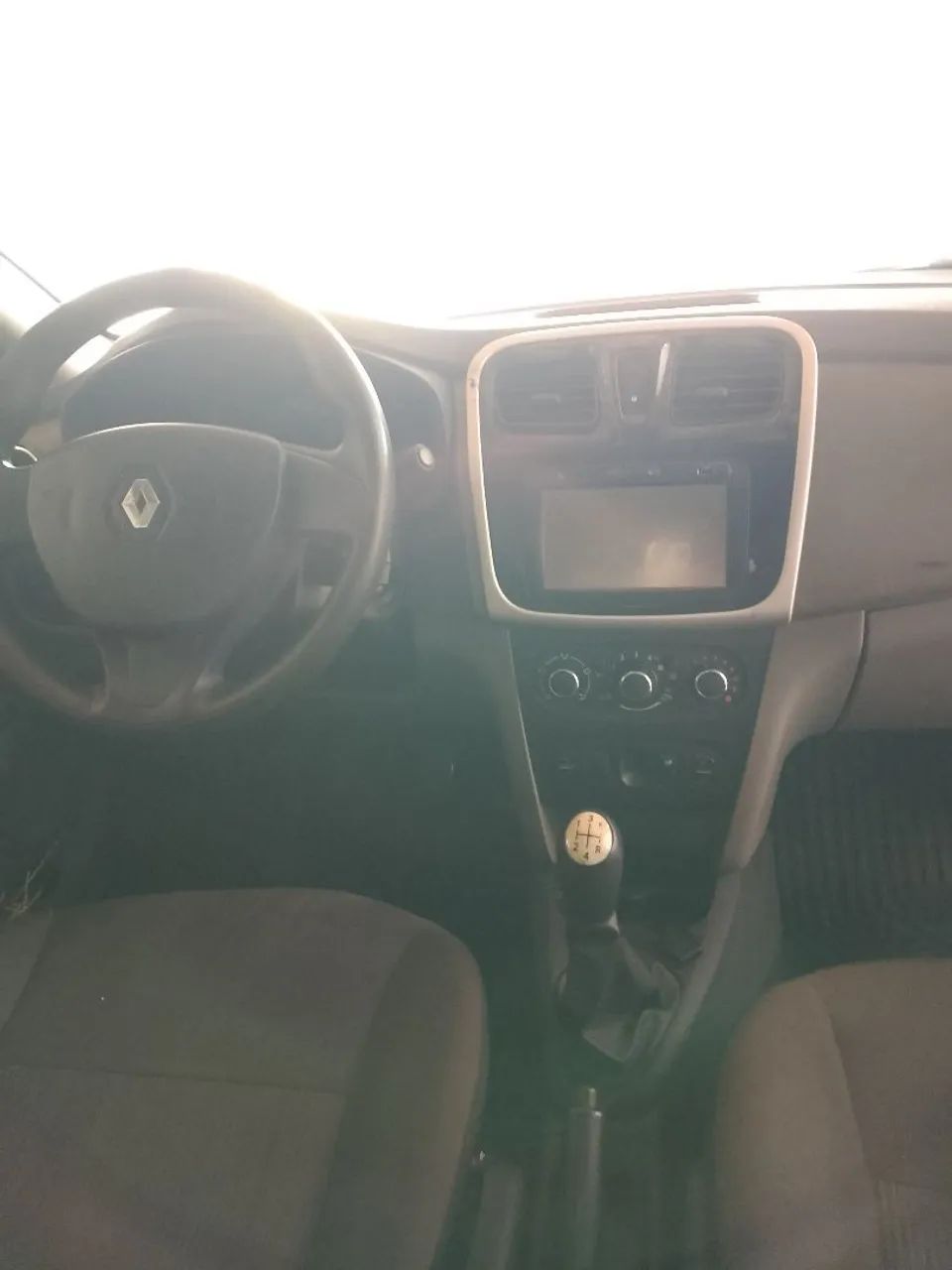 Renault Logan Expression Flex 1.0 12V 4P 2018 - Foto 4