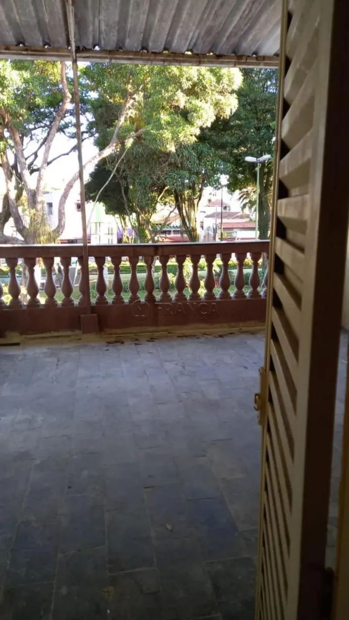Prédio comercial e residencial, bem localizado, próximo a hospital e supermercado. - Foto 5
