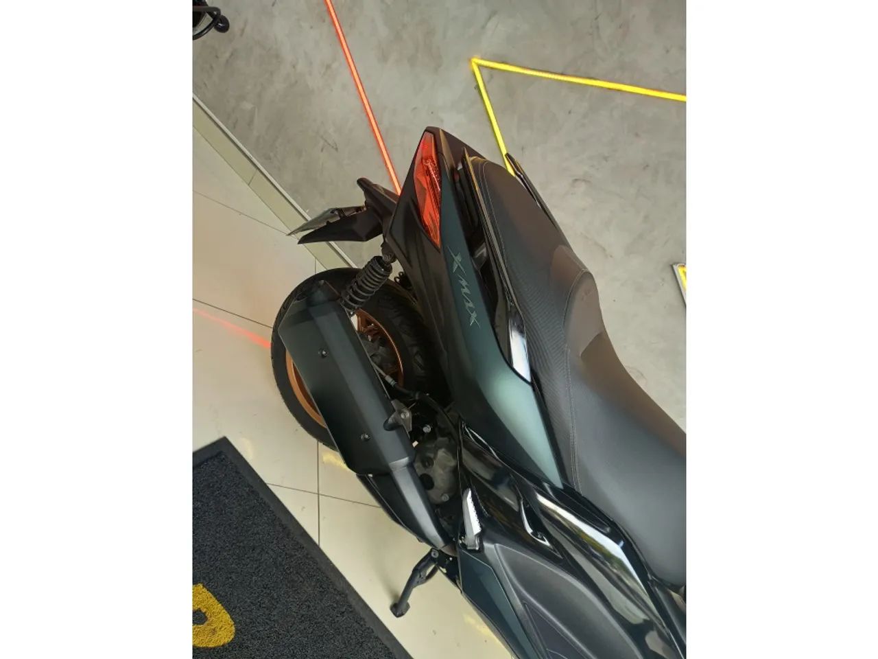 Yamaha Xmax 250 abs 2023 - Foto 4