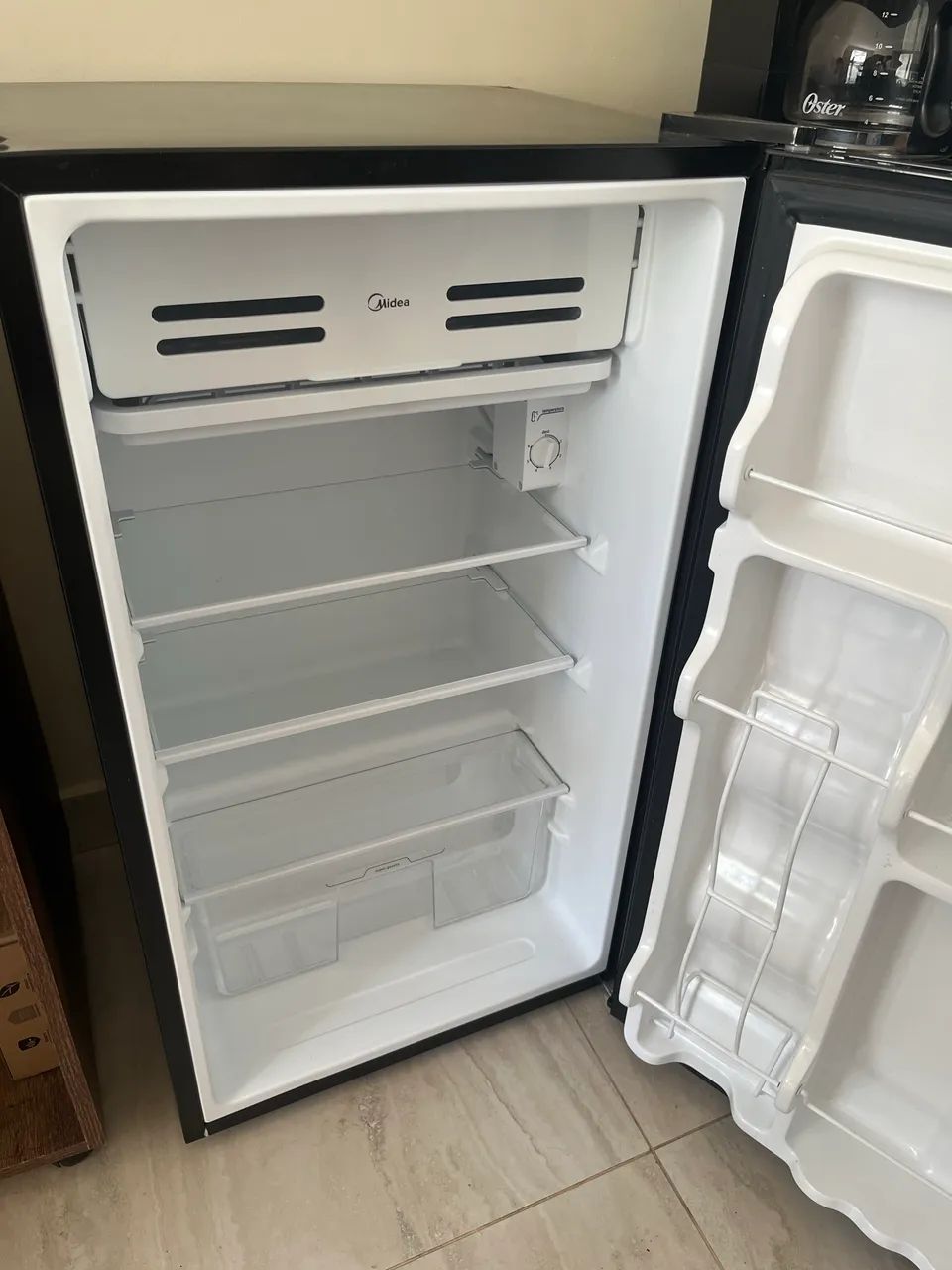 Frigobar Midea 93l - Novíssimo !!! - Foto 3