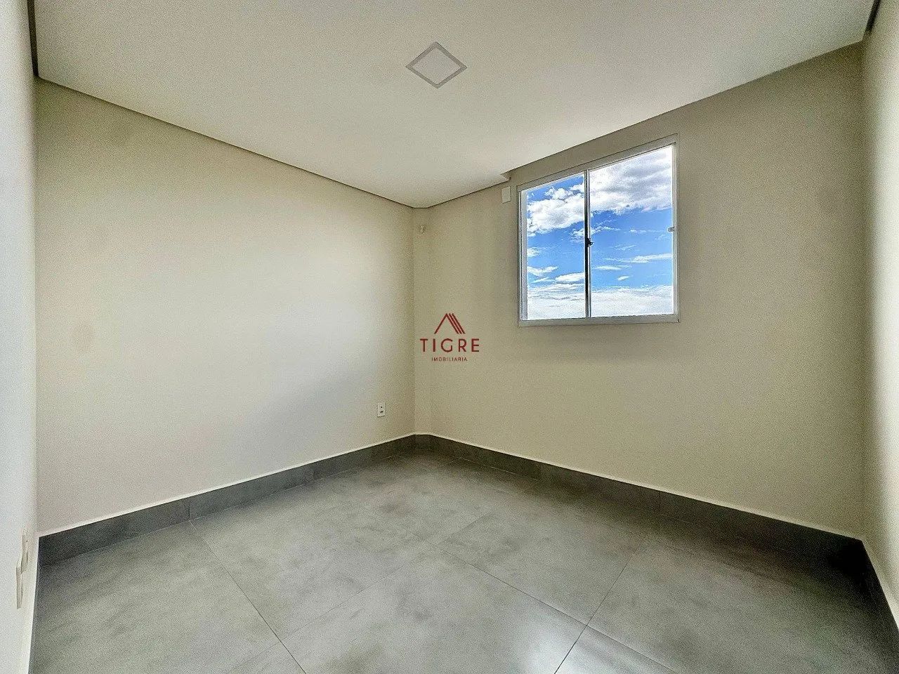 Apartamento com 2 Quartos para aluguel, 50m² - Foto 5