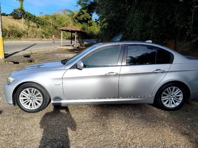 BMW 320I A 2010 - Foto 5