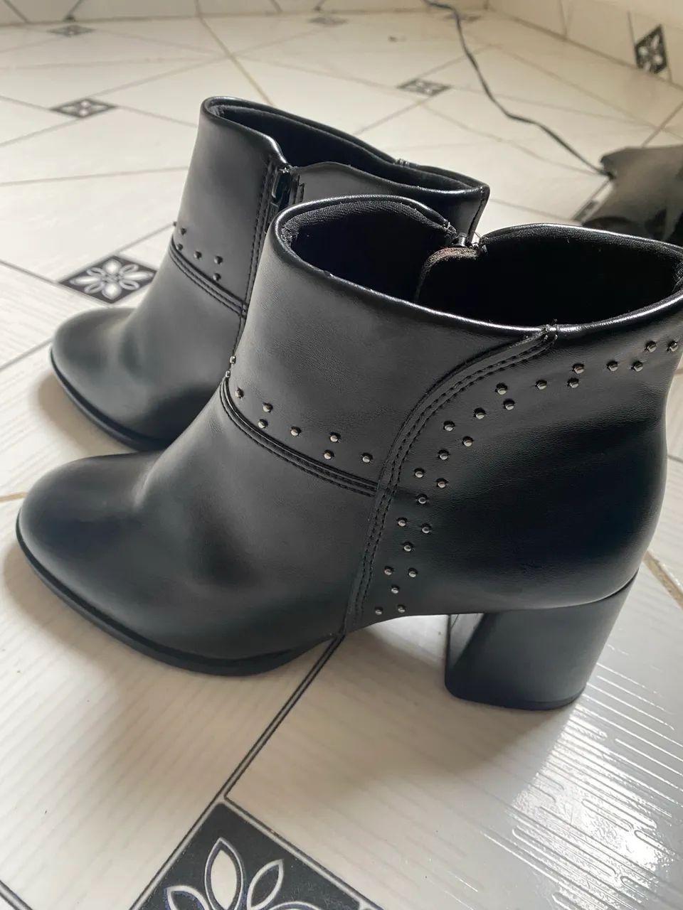 Bota modare feminina 