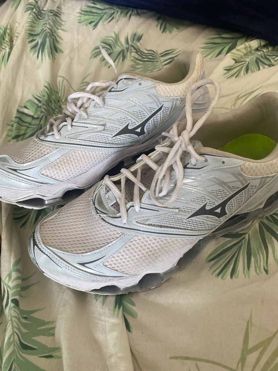 Mizuno Wave Prophecy 8 