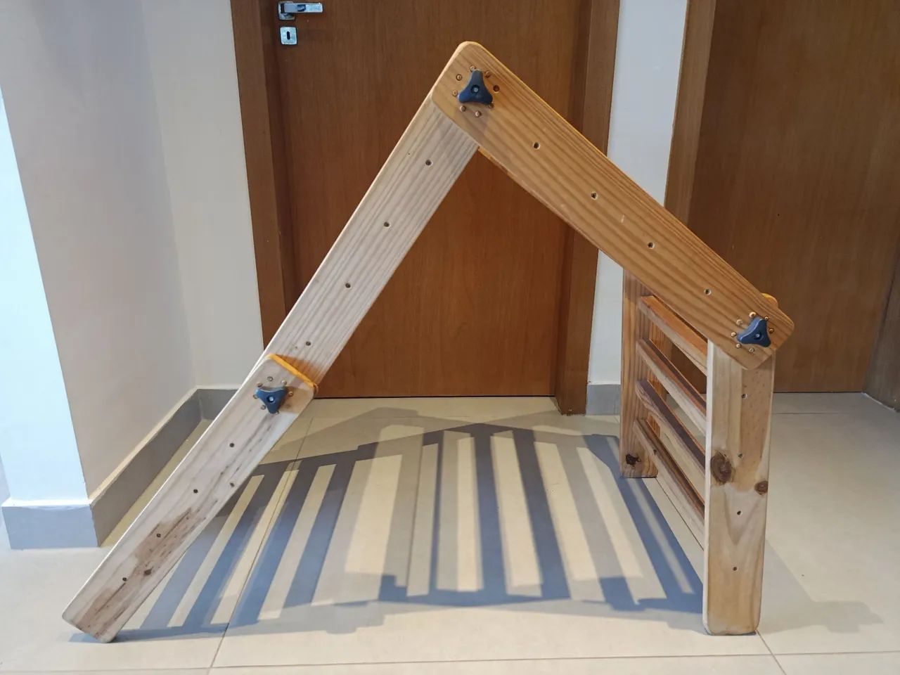 Triângulo Pikler Montessori  - Foto 2
