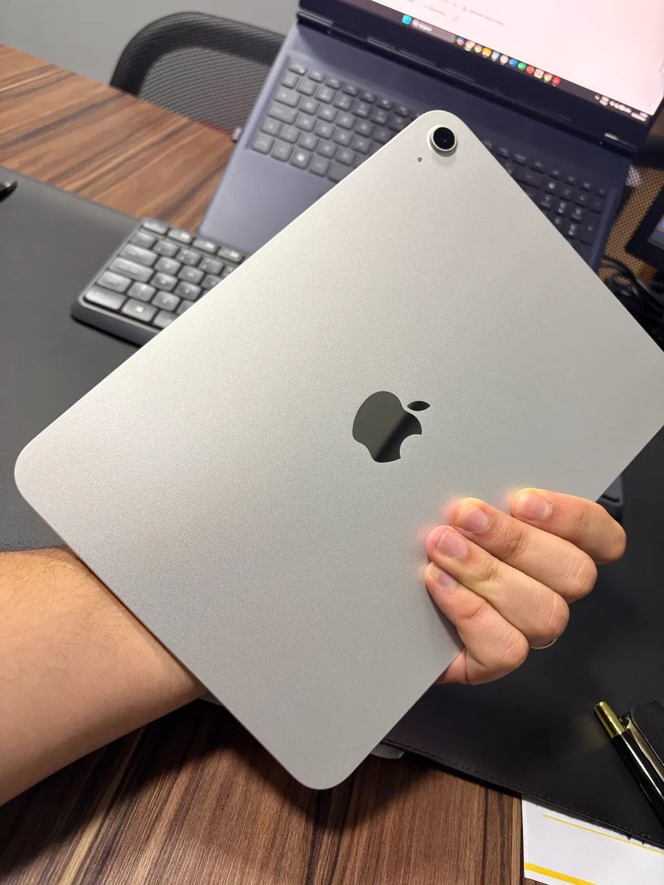 iPad 11 128gb silver (prata) 2 meses de uso
