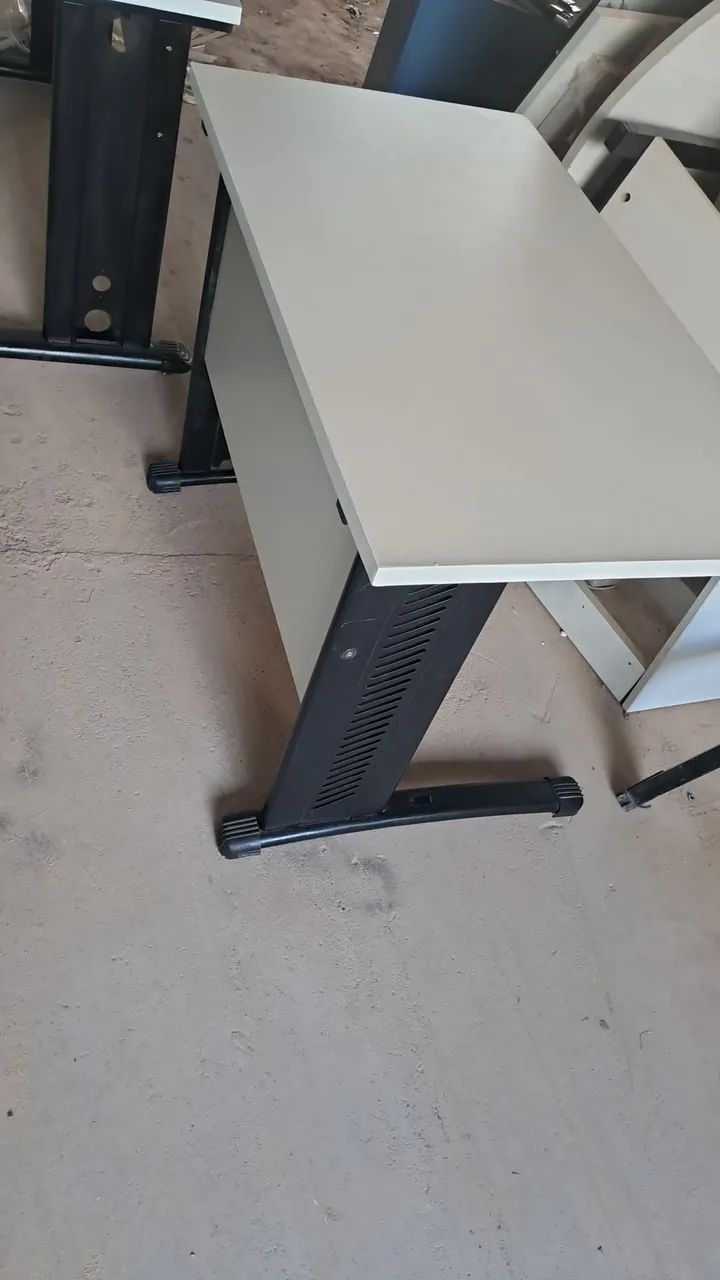 Mesinha pequena