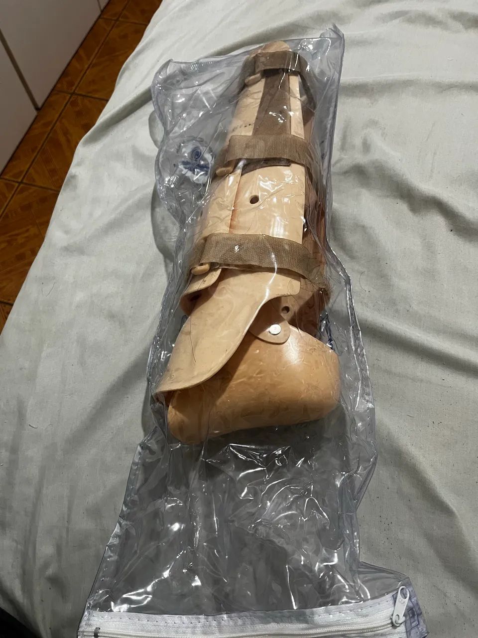 Tutor pra fractura de tibia  - Foto 3