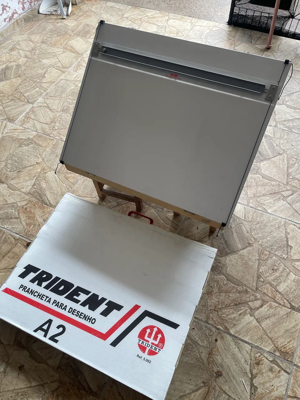 Prancheta Trident A2 Portátil c/ Régua Paralela - Completa e em Ótimo Estado
