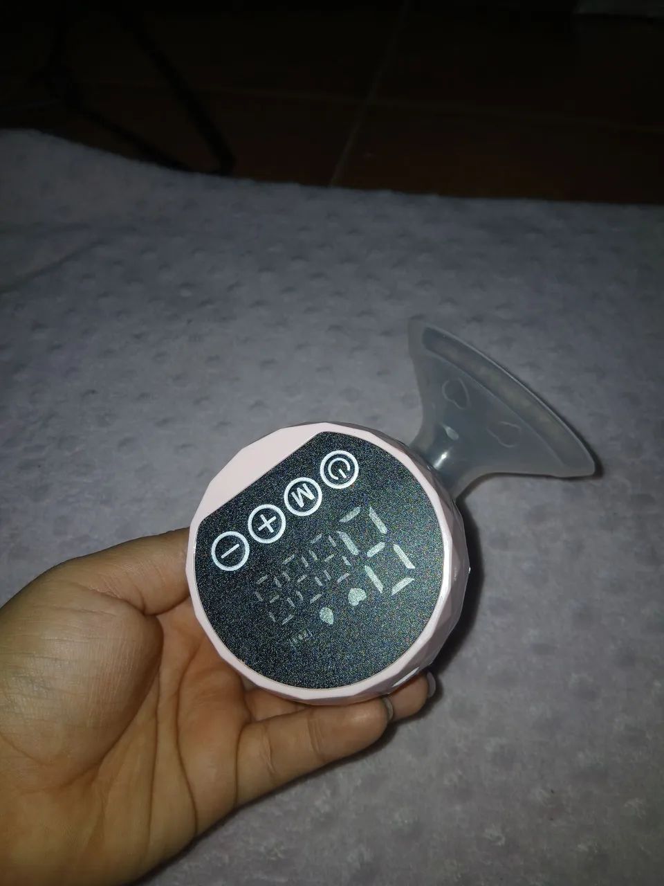 Bombinha elétrica de tirar leite  - Foto 2