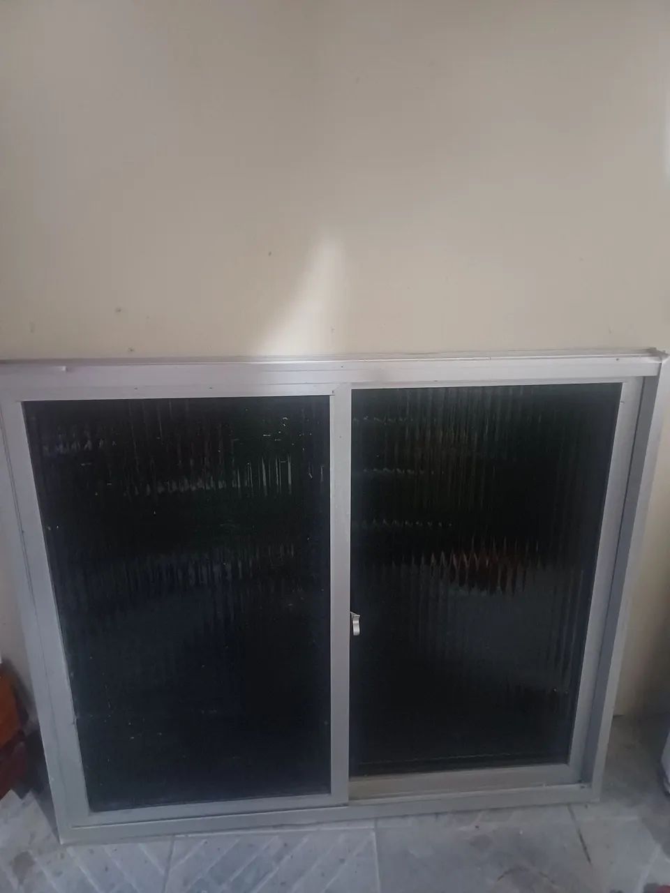Janela de aluminio Nova