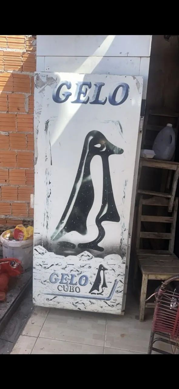 Vendo freezer de gelo