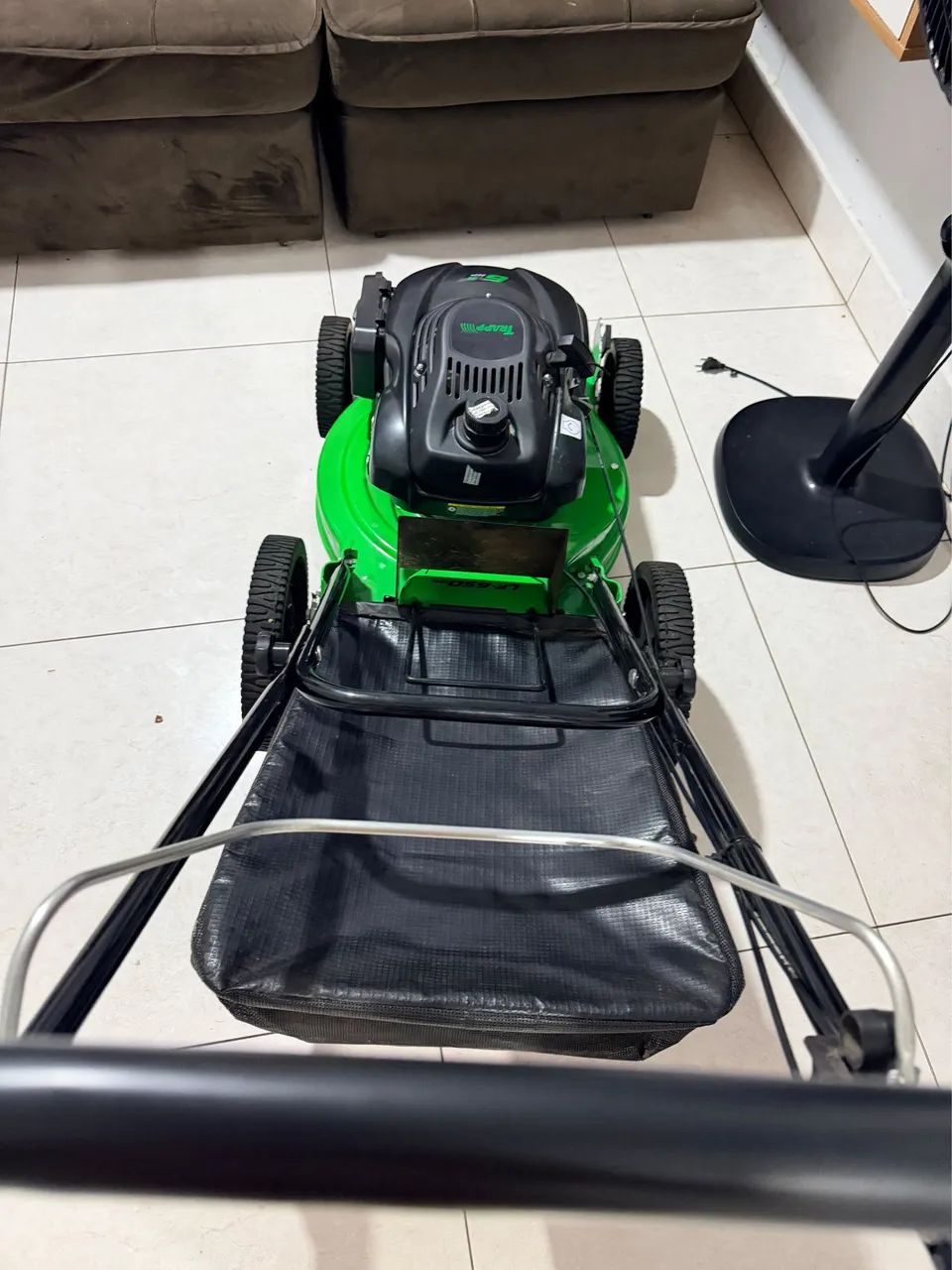 Cortador de grama 
