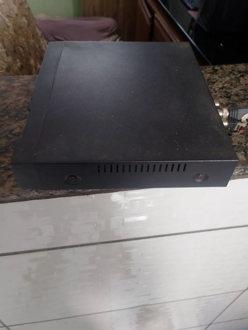 Vendo gravado digital de vídeo (DVR) valor: 450