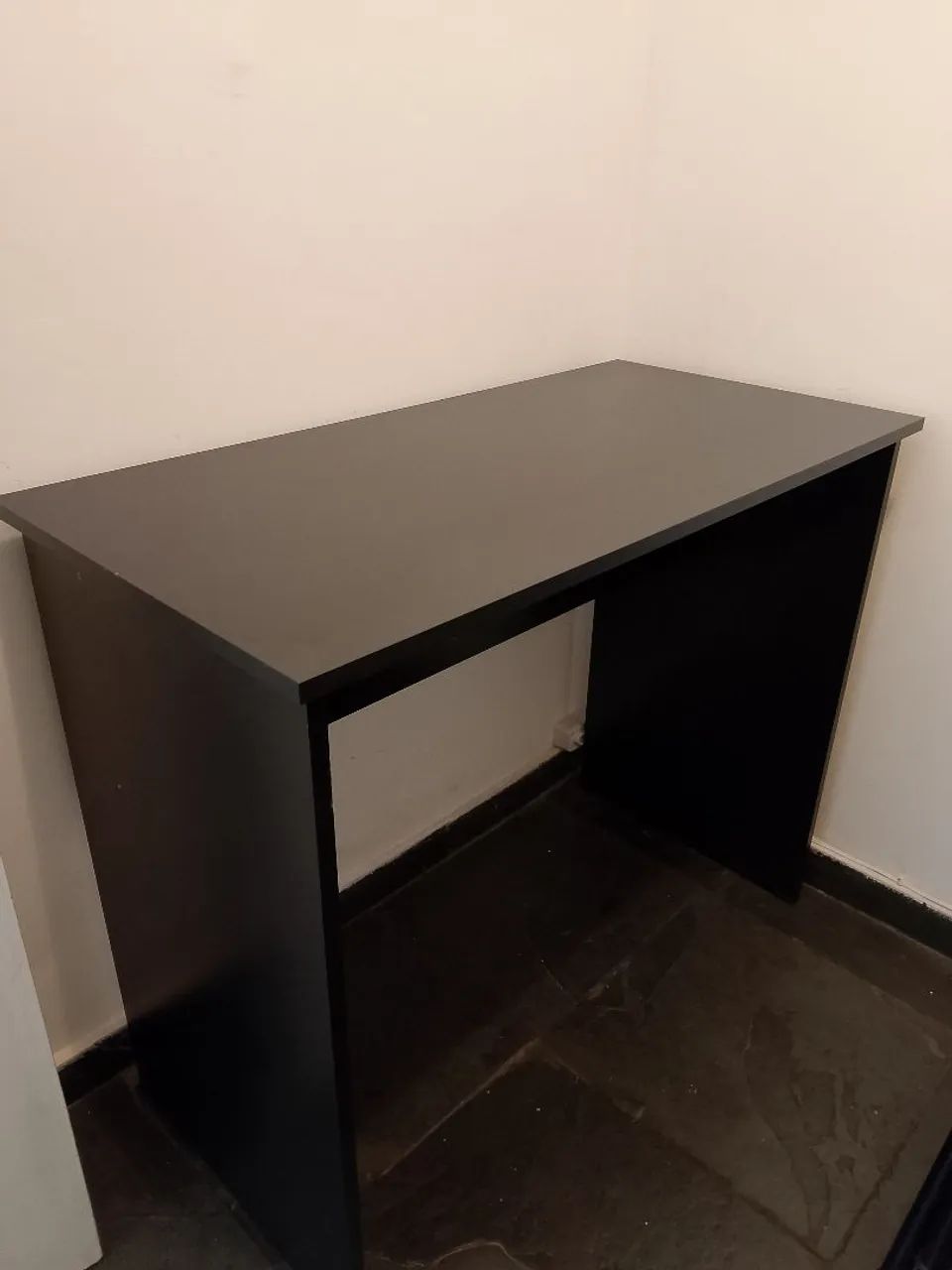 Mesa/escrivaninha 