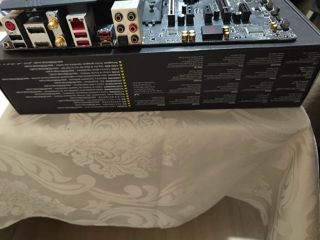 Placa mãe B450 pro carbon - Foto 4