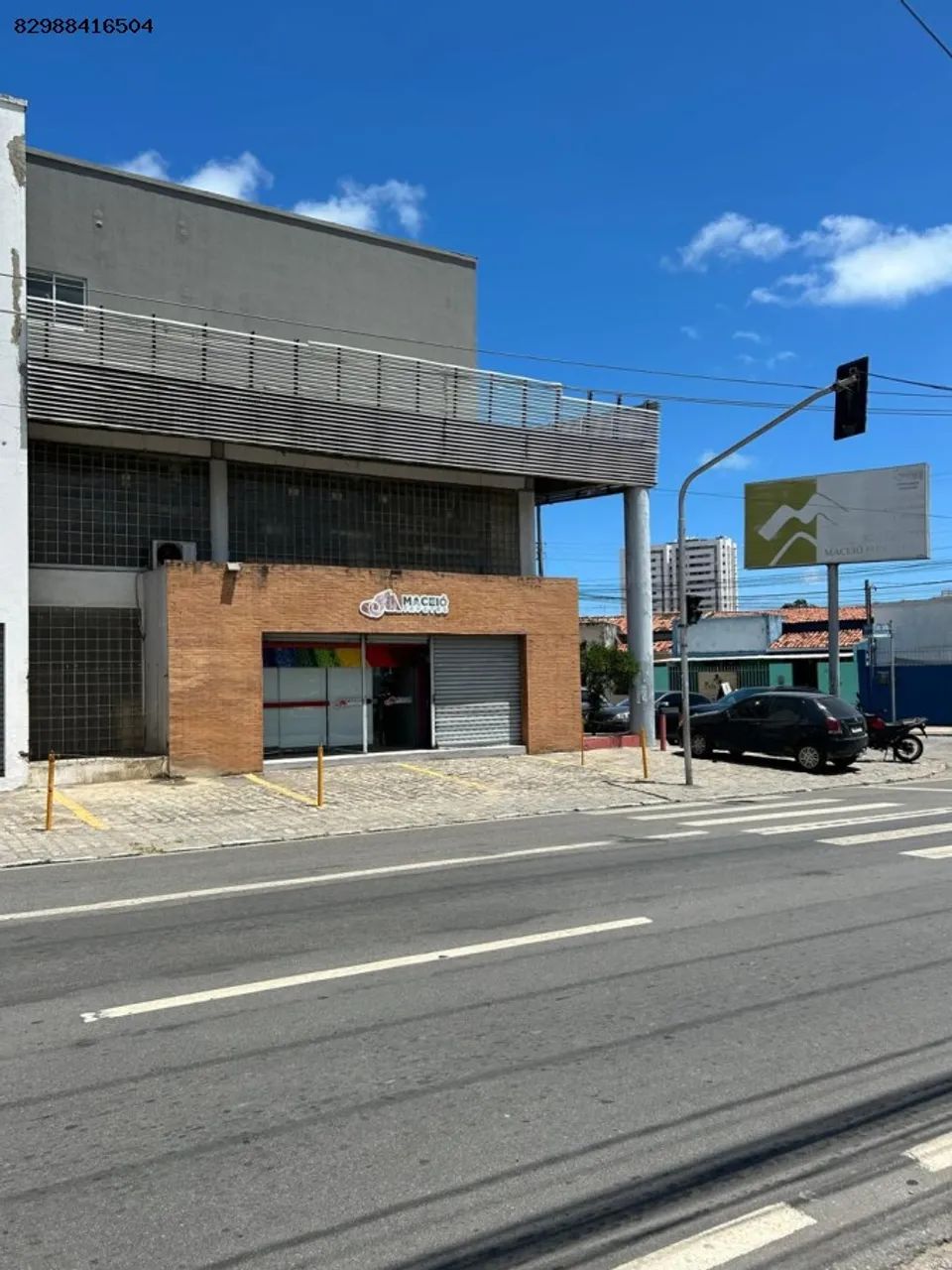 Prédio comercial de esquina para locação com duas frentes - Foto 3