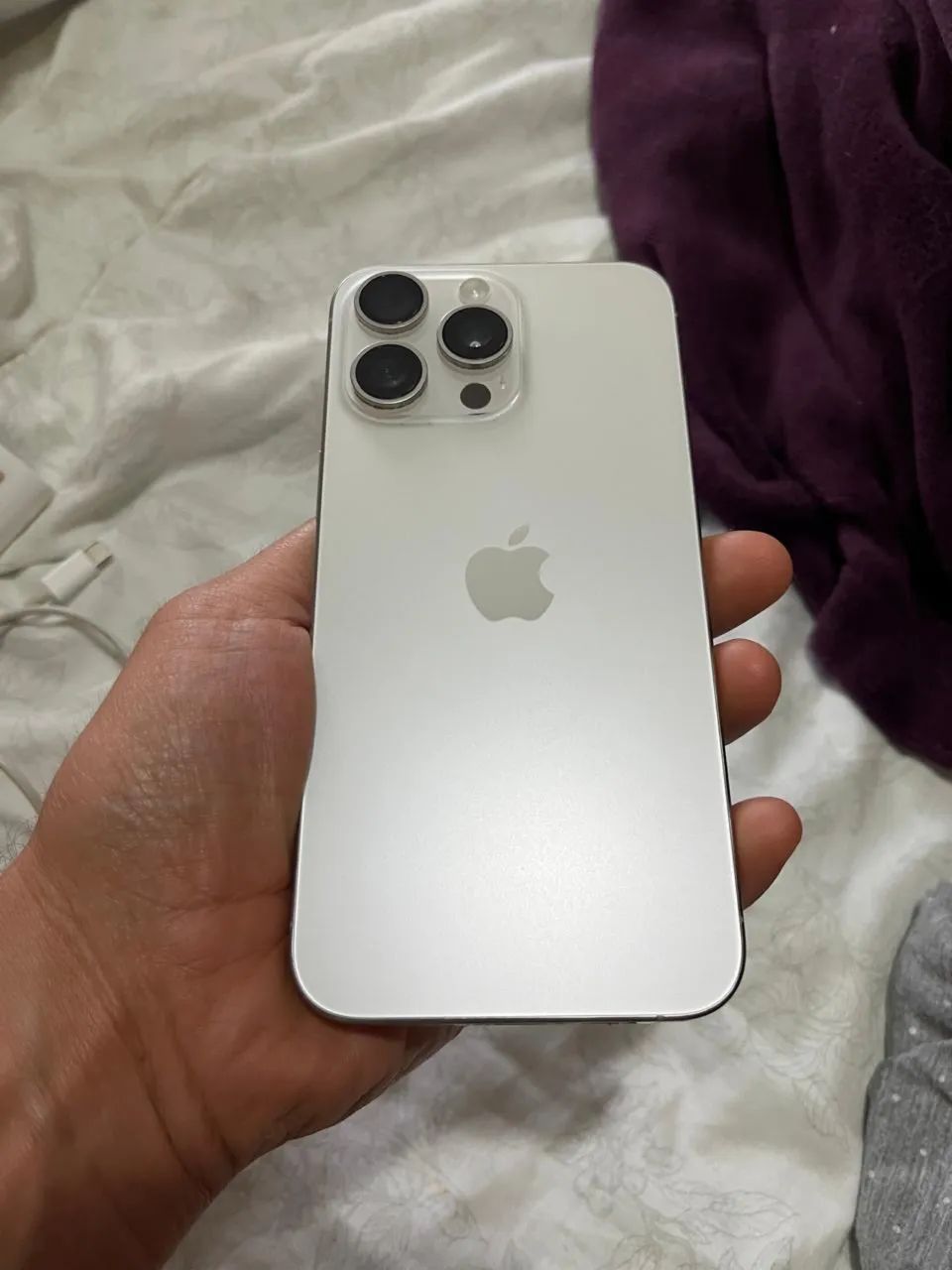 Iphone 15 Pro max em excelente estado com caixa  - Foto 4