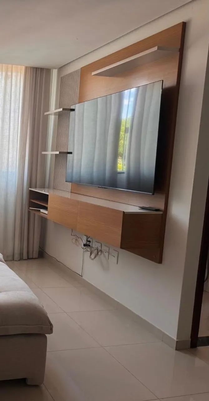 Painel para tv até 65 polegadas.