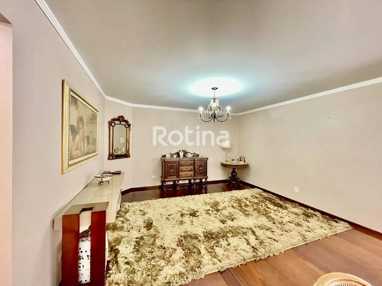 Apartamento de 280 m² com 4 quartos e 2 suítes no Fundinho - Foto 3
