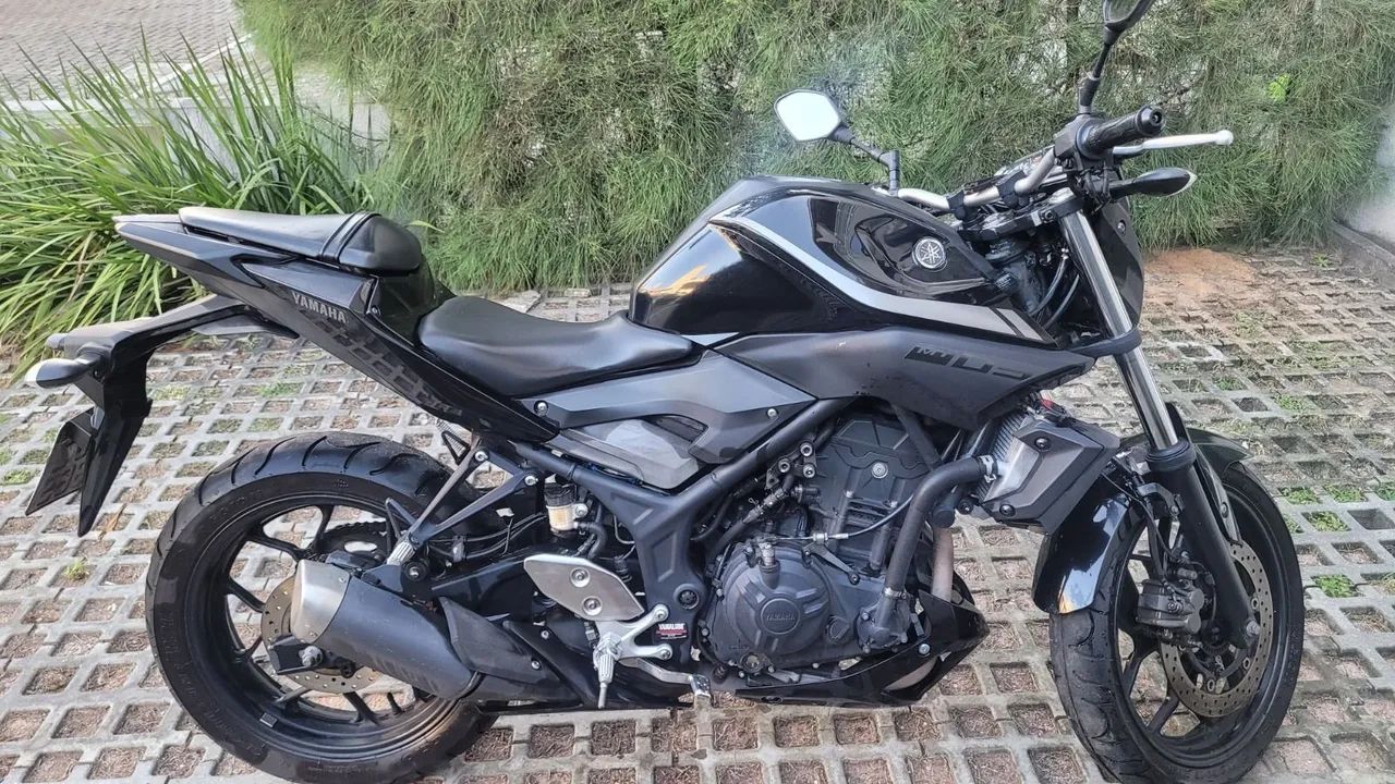 YAMAHA MT-03 2019 - Foto 4