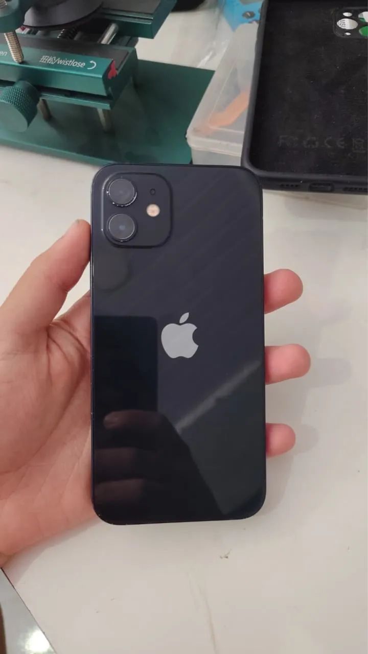 iPhone 12