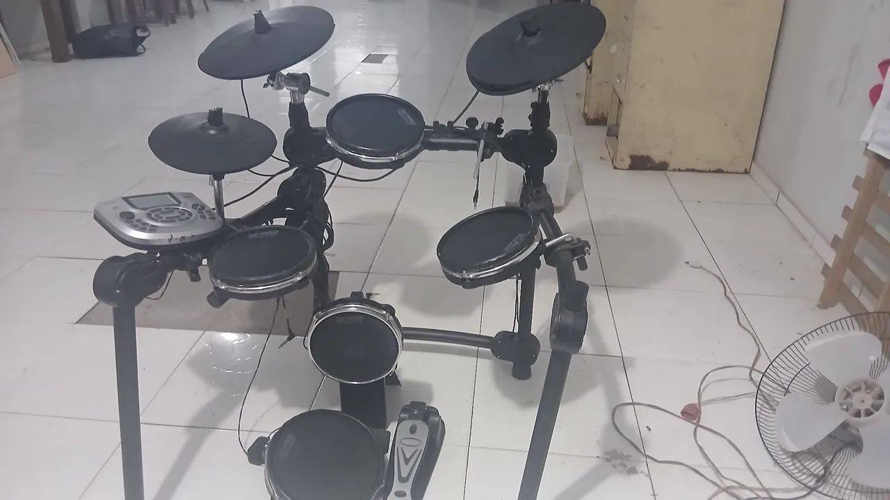 Bateria eletrônica 