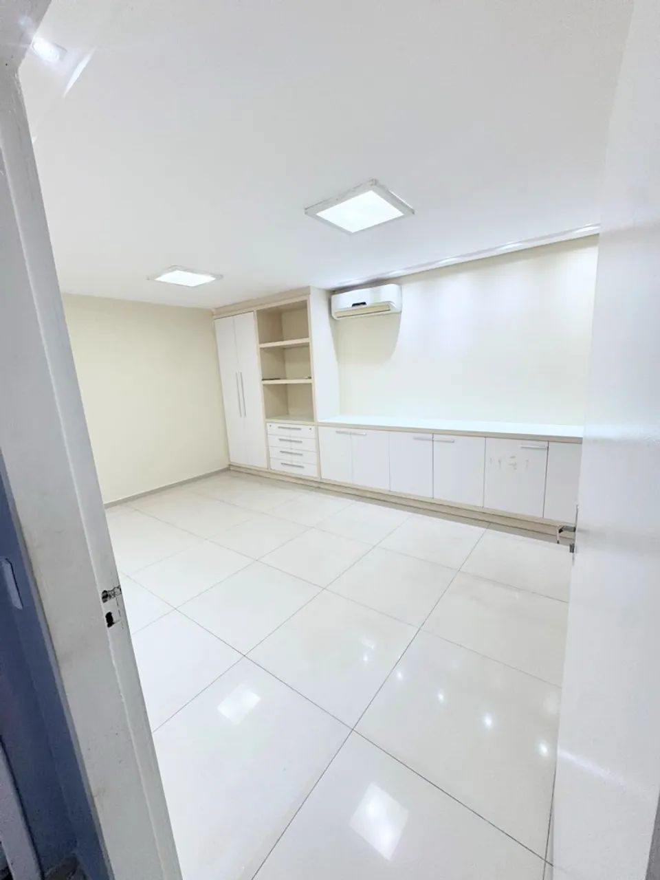 Aluga apartamento padrão 