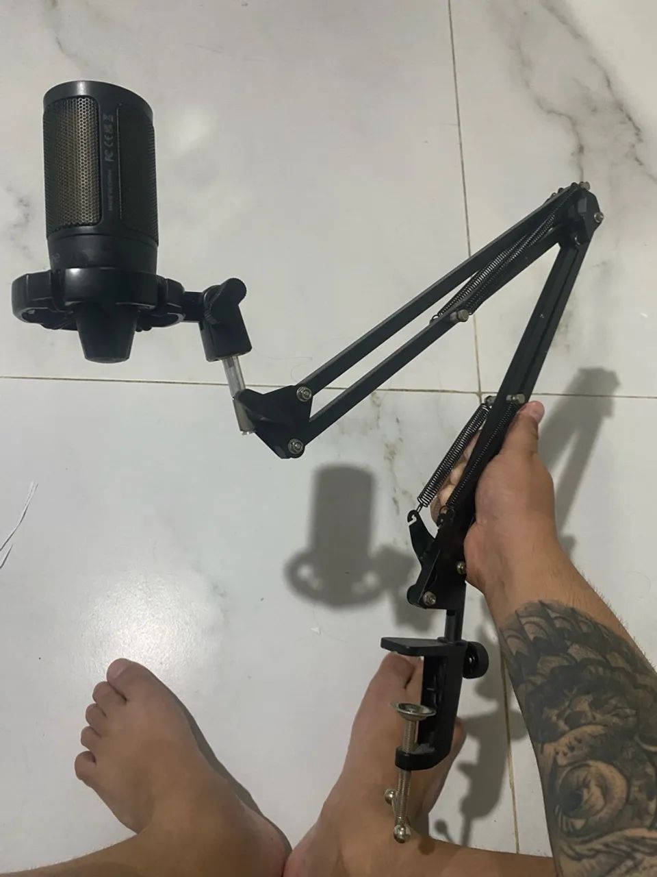 Microfone fifine com suporte articulado + Câmera fifine 2k  - Foto 2
