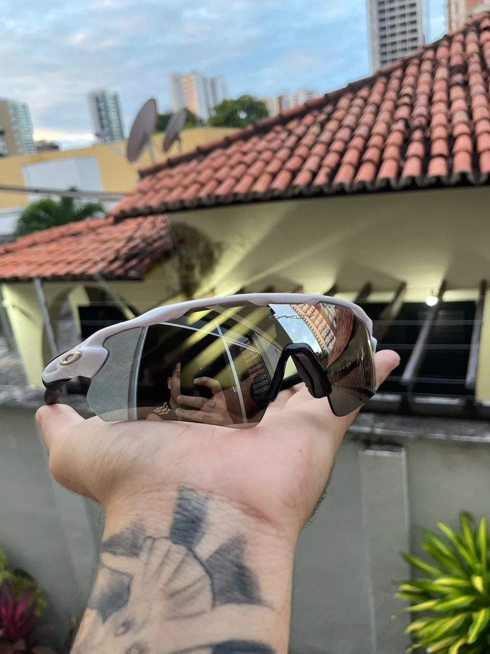 Óculos pra corrida oakley  - Foto 4