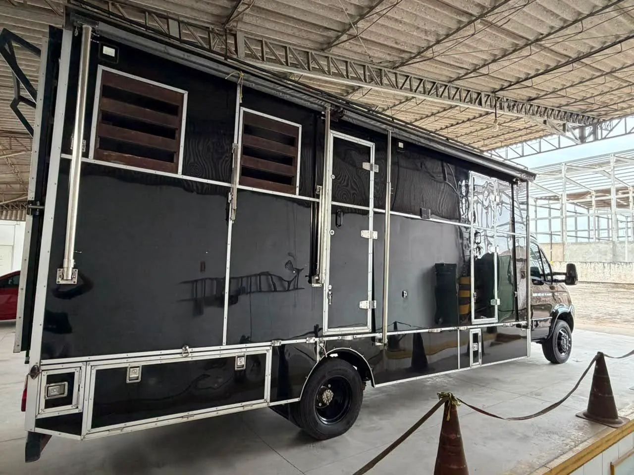 MOTORHOME 2023 E CAMINHÃO 2013. - Foto 5