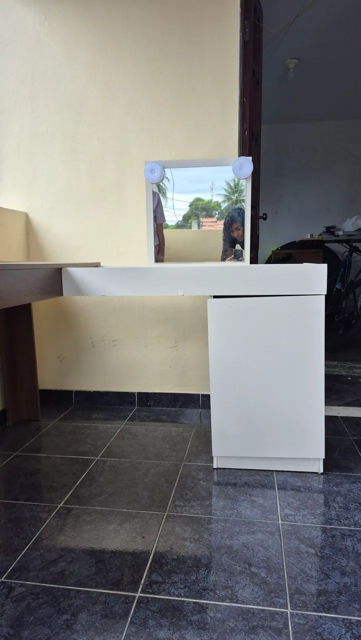 Escrivaninha/penteadeira  - Foto 4